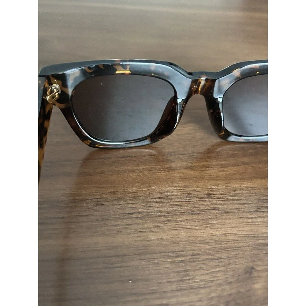 Studio F Sunglasses Women's Brown Tortoise Cat Eye Pre Owned
